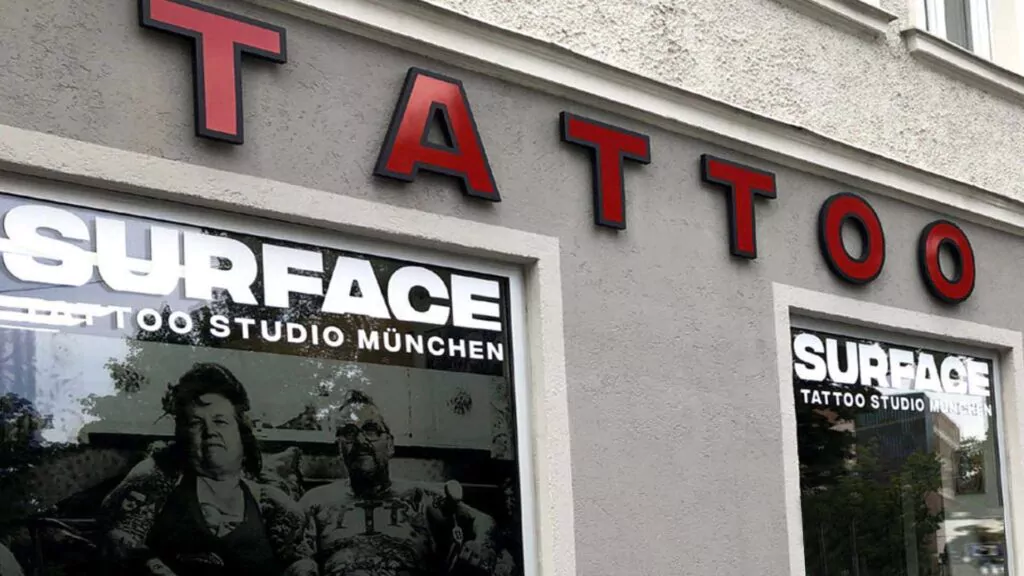 surface tattoo münchen aussenansicht