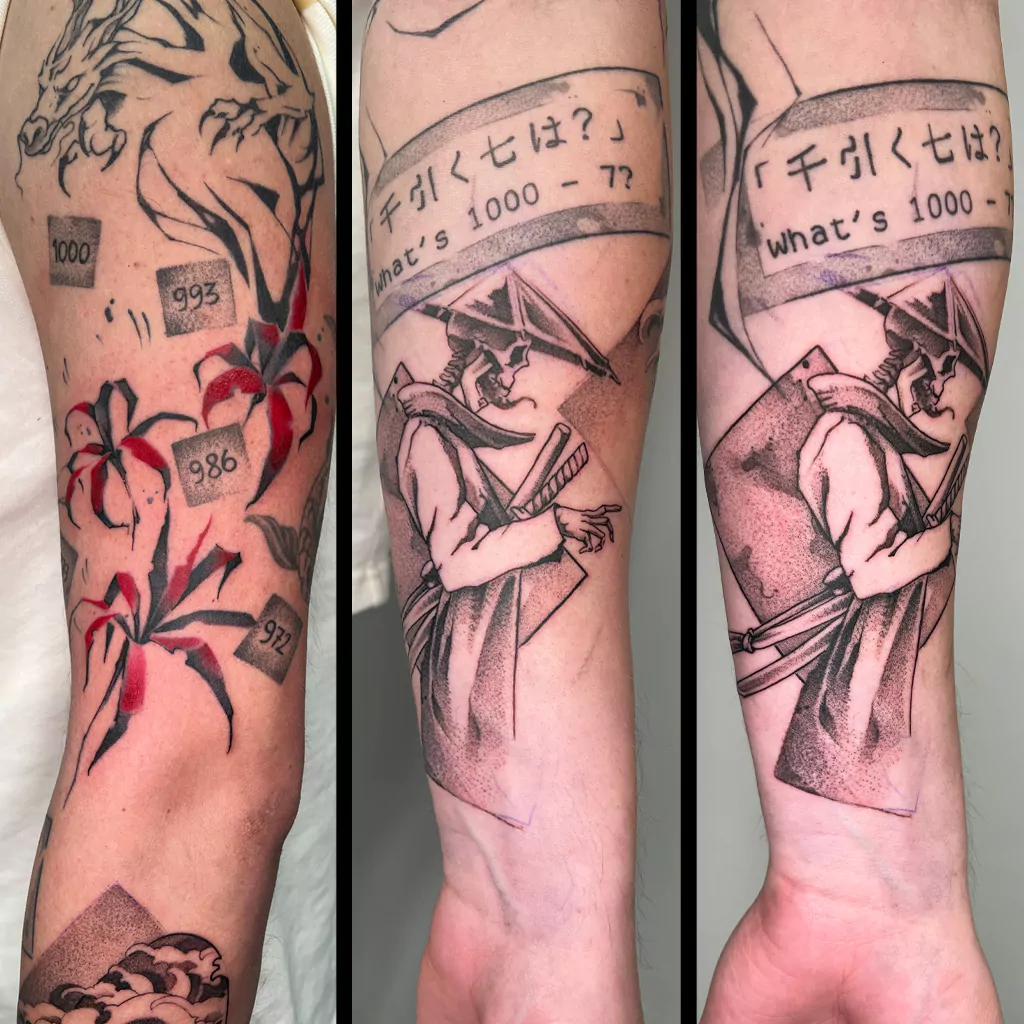 Fineline Dotwork Tattoo zeigt einen Samurai-Skelett-Charakter, der oft mit dem Anime "Tokyo Ghoul" in Verbindung gebracht wird