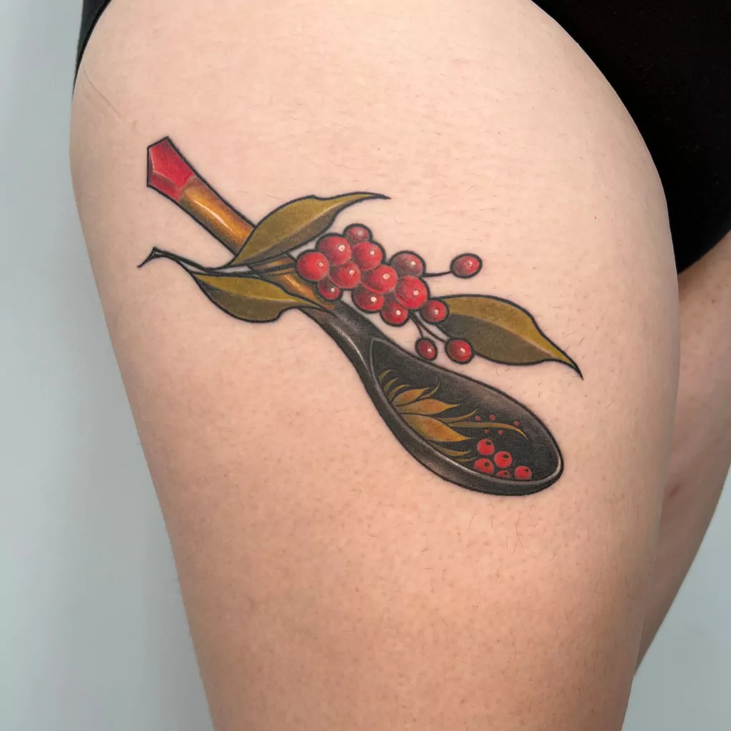 traditional tattoo Löffel mit Beeren
